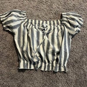 Stripped Crop top. Large